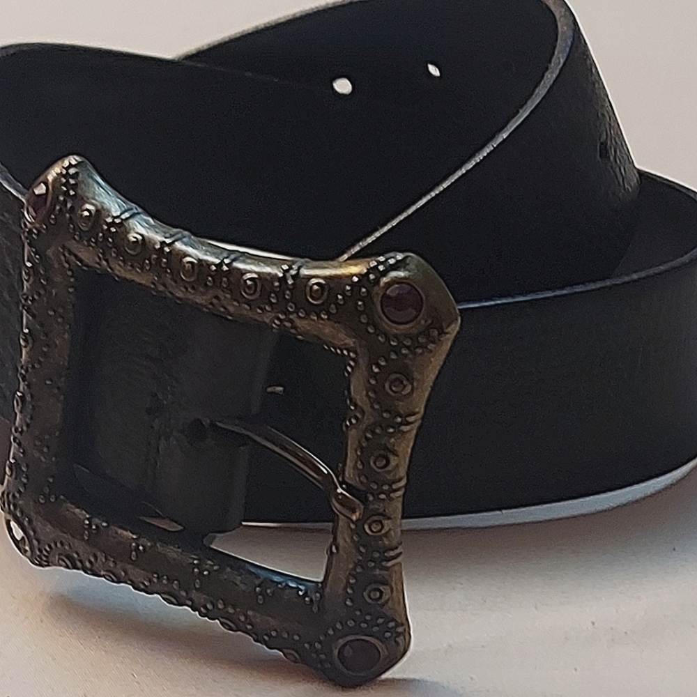 Leather Belt Ornate Western Buckle Small Black